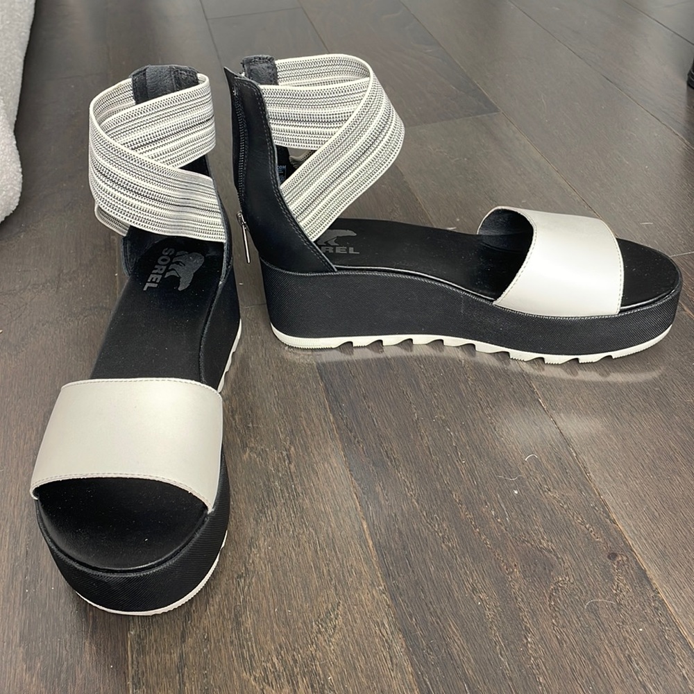 Sorel Black and White Ankle Strap Wedge Sandals, Size 9.5